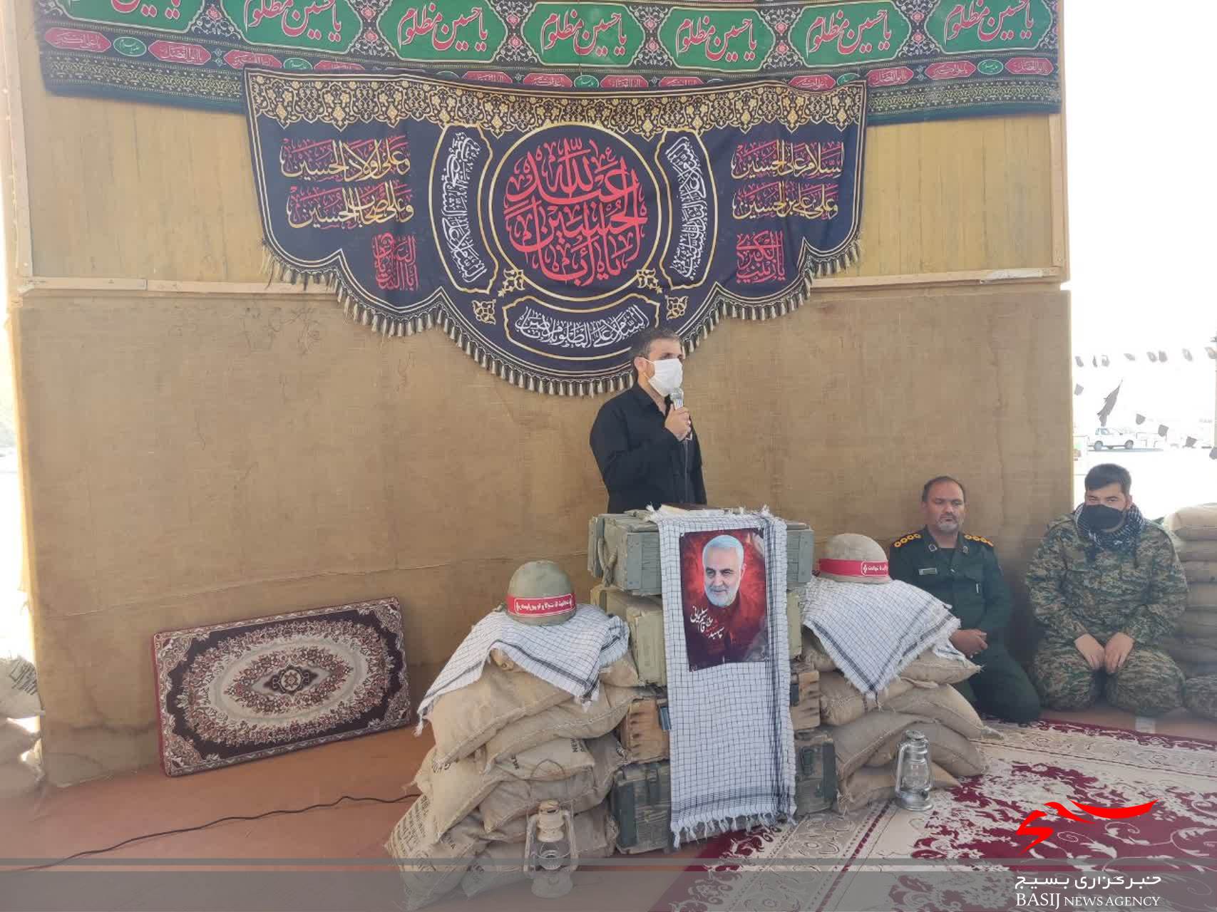 غبارروبی مزار شهدای گمنام کوه خضر نبی(ع) قم باحضور بسیجیان حوزه شهید بهشتی