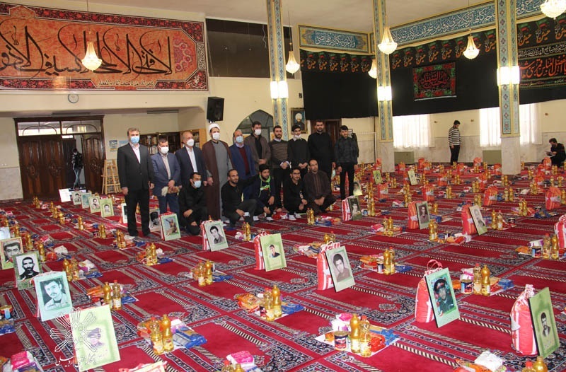 تهیه و توزیع ۲۰۰ بسته کمک معیشتی در دانشگاه محقق اردبیلی تهیه و توزیع ۲۰۰ بسته کمک معیشتی در دانشگاه محقق اردبیلی
