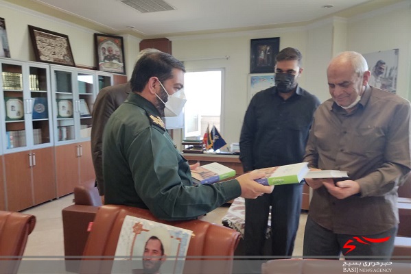 دیدار رئیس دفتر نظارت و بازرسی انتخابات استان با سردار معروفی دیدار رئیس دفتر نظارت و بازرسی انتخابات استان با سردار معروفی