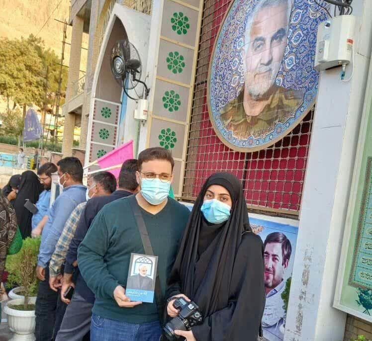 پیمان می بندیم در راه تو استوار بمانیم تا آخرین نفس کوتاه نیاییم پیمان می بندیم در راه تو استوار بمانیم تا آخرین نفس کوتاه نیاییم
