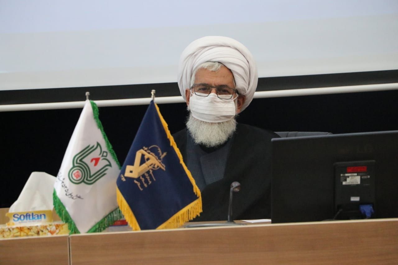 جذب جوانان و نوجوانان به نماز از اهميت ويژه اي برخوردار است جذب جوانان و نوجوانان به نماز از اهميت ويژه اي برخوردار است