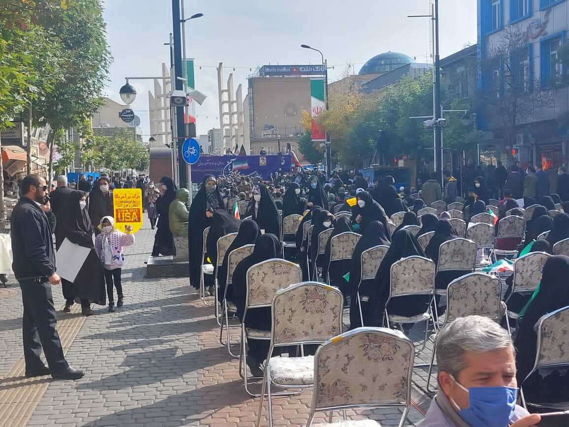 مراسم گرامیداشت ۱۳ آبان در زنجان برگزار شد مراسم گرامیداشت ۱۳ آبان در زنجان برگزار شد