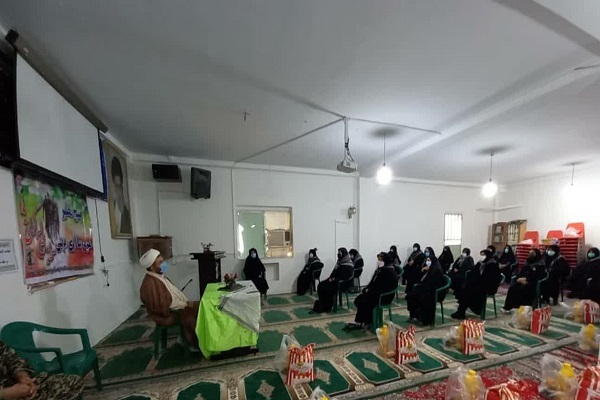رزمایش مقتدرانه جهادگران و کمکهای مومنانه توسط حوزه خواهران برگزار شد رزمایش مقتدرانه جهادگران و کمکهای مومنانه توسط حوزه خواهران برگزار شد