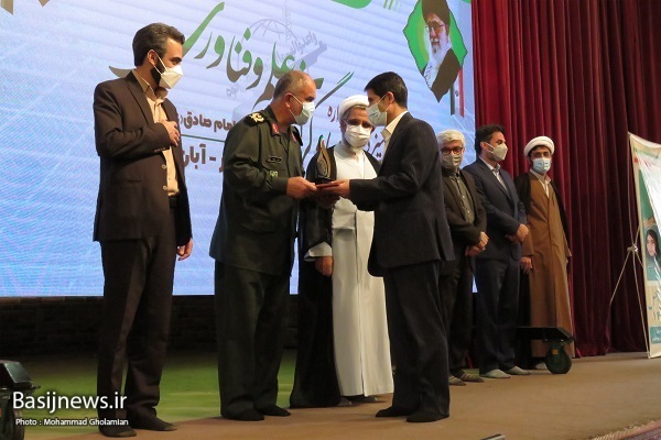 سیزدهمین جشنواره جهادگران علم و فناوری در بوشهر برگزار شد سیزدهمین جشنواره جهادگران علم و فناوری در بوشهر برگزار شد