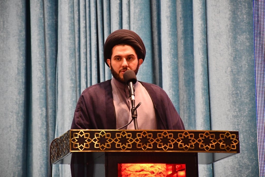 دانشآموزان گلستانی تاریخ کشور را مطالعه کنند و با قهرمانان واقعی کشور آشنا شوند.