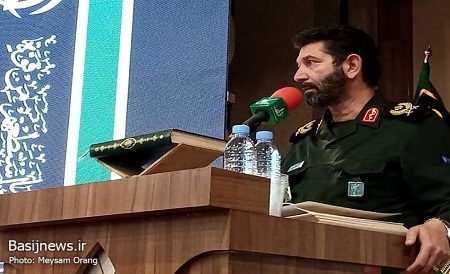 آیین تجلیل از مداحان بسیجی و خانواده&zwnj;های شهدا برگزار شد