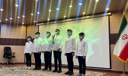 آیین تجلیل از خادمین اقامه نماز و خانوادههای شهدا و جانبازان برگزار شد