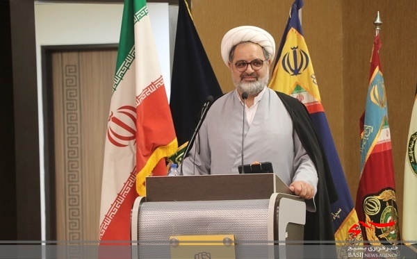 مهم ترین ویژگی بسیج تحول ساز بودن آن است مهم ترین ویژگی بسیج تحول ساز بودن آن است