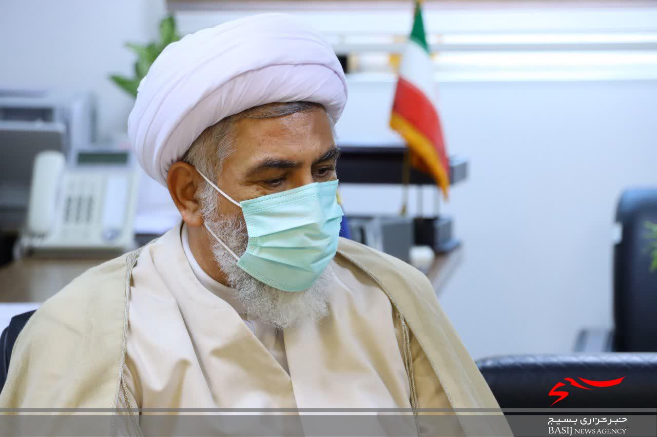 صبر پرستاران در مواجهه با بیمار تسکین دردهای جسمی و روحی است صبر پرستاران در مواجهه با بیمار تسکین دردهای جسمی و روحی است