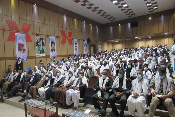 ماندگاری اسلام را مدیون ایثار شهدا هستیم