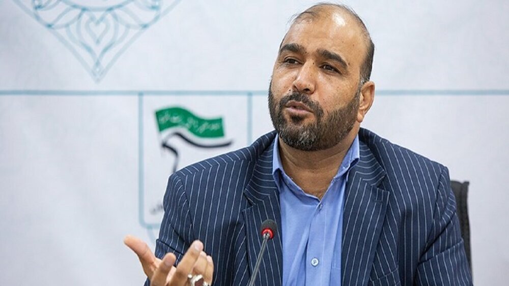 «وحدت» و «تقریب» در جامعه تقویت شود