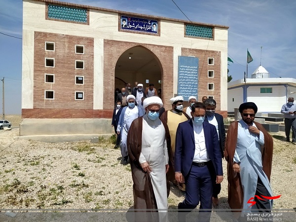 بازدید آیت الله صفایی بوشهری از روستای شول دشتستان و بررسی مشکلات این روستا بازدید آیت الله صفایی بوشهری از روستای شول دشتستان و بررسی مشکلات این روستا