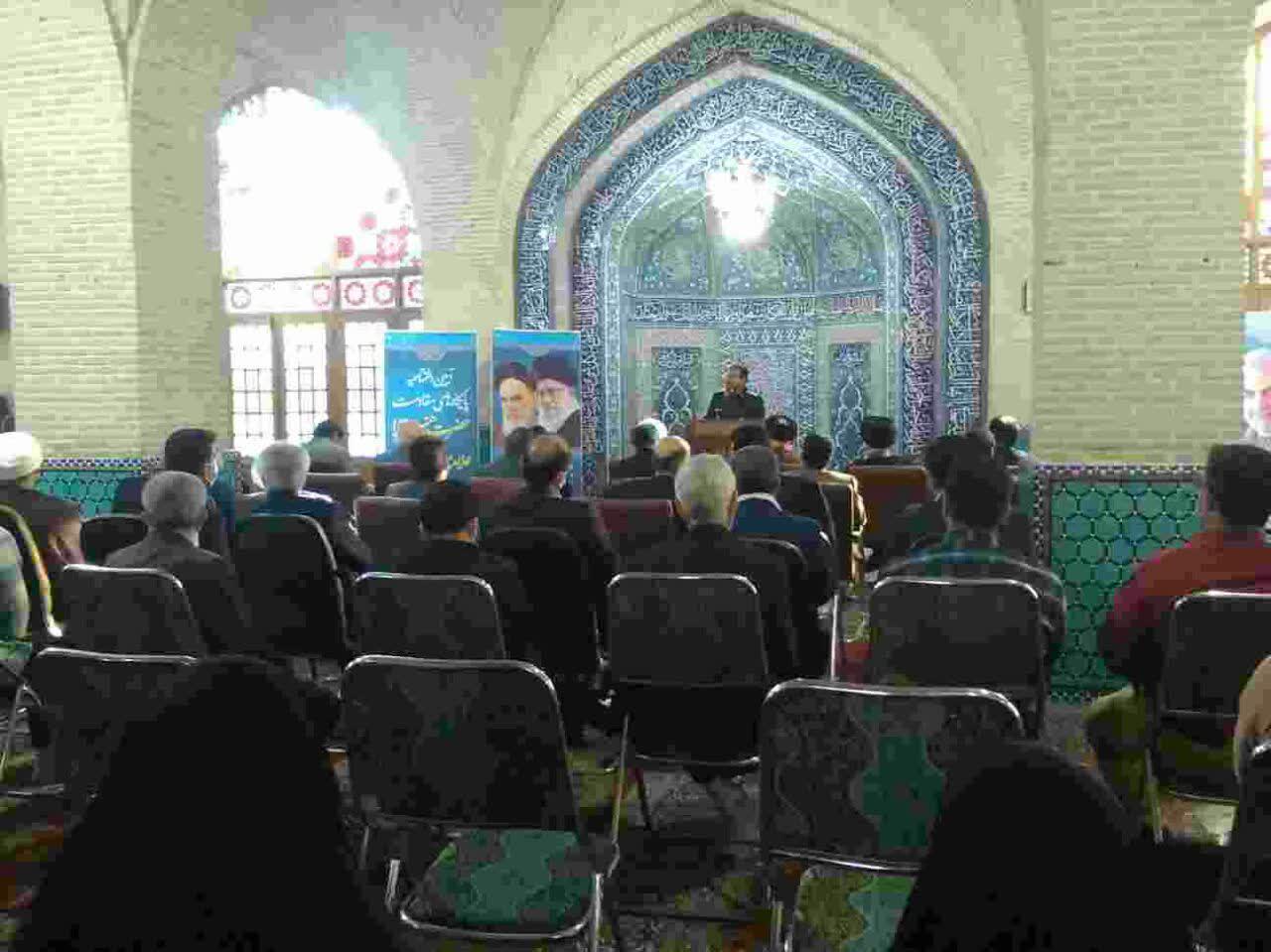 حمایت بزرگان در استان میتواند مسجد جامع را به بهترین قطب فرهنگی تبدیل کند حمایت بزرگان در استان میتواند مسجد جامع را به بهترین قطب فرهنگی تبدیل کند