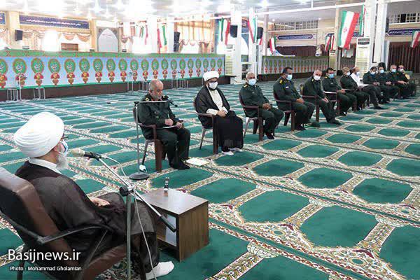 دیدار سردار رزمجو با نماینده ولی فقیه در استان/ تشریح اقدامات سپاه استان بوشهر در میزبانی مسافرین نوروزی دیدار سردار رزمجو با نماینده ولی فقیه در استان/ تشریح اقدامات سپاه استان بوشهر در میزبانی مسافرین نوروزی