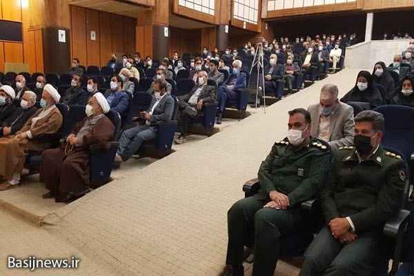 پرداخت ۵ میلیارد تومان وام&zwnj;های خود اشتغالی توسط بسیج سزندگی تویسرکان