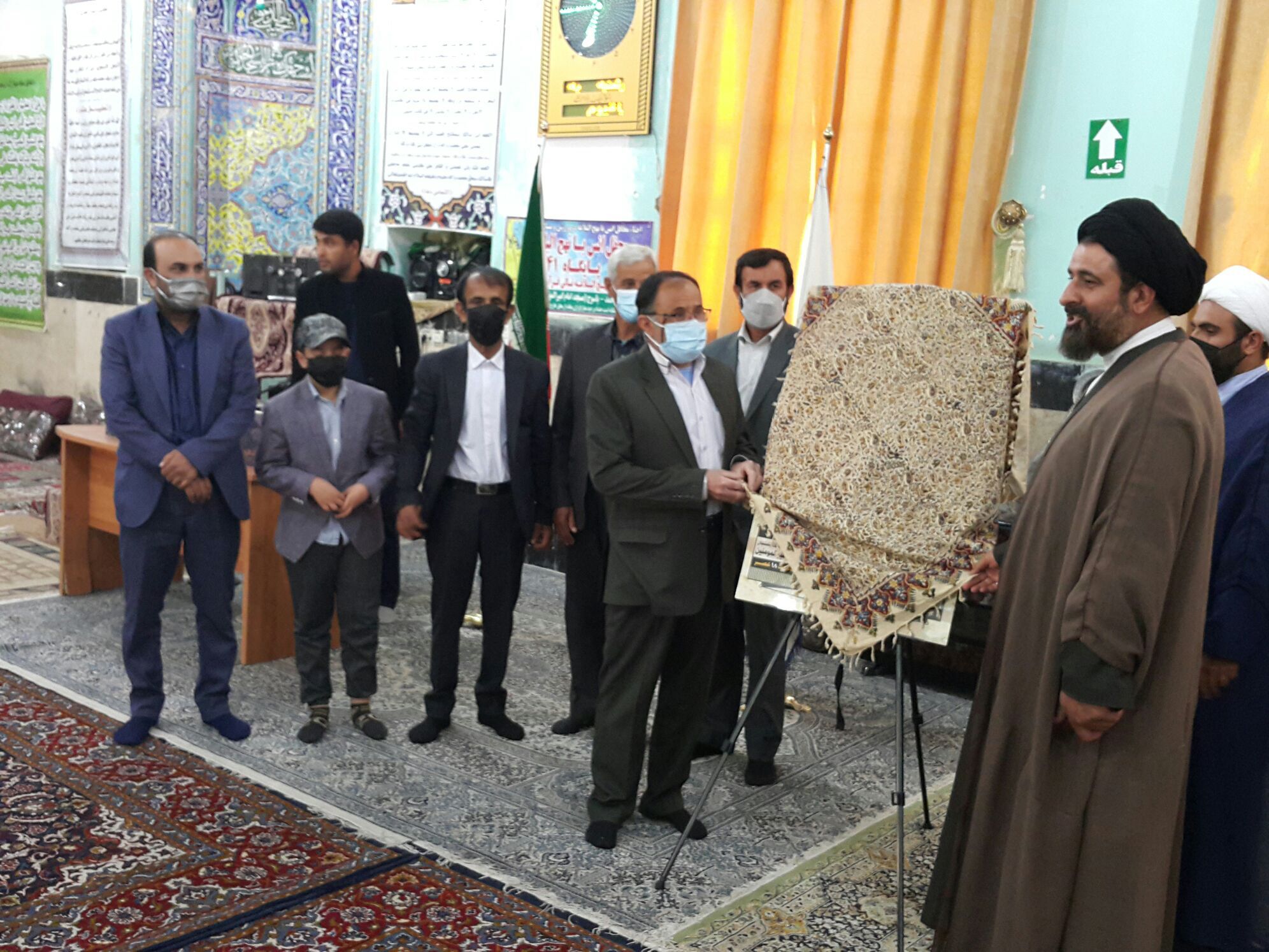 کتاب بوی تند خردل در یاسوج رونمایی شد کتاب بوی تند خردل در یاسوج رونمایی شد