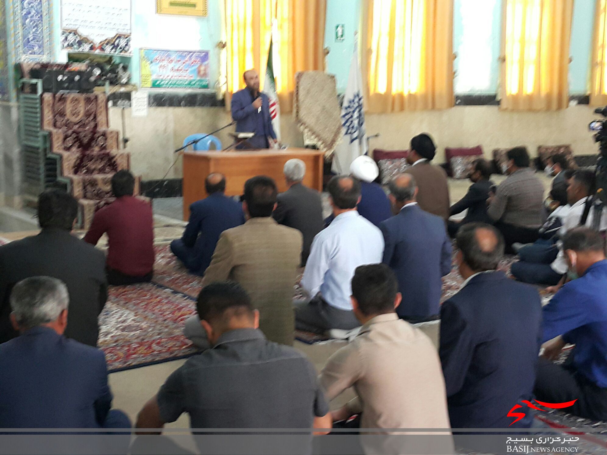 کتاب بوی تند خردل در یاسوج رونمایی شد کتاب بوی تند خردل در یاسوج رونمایی شد