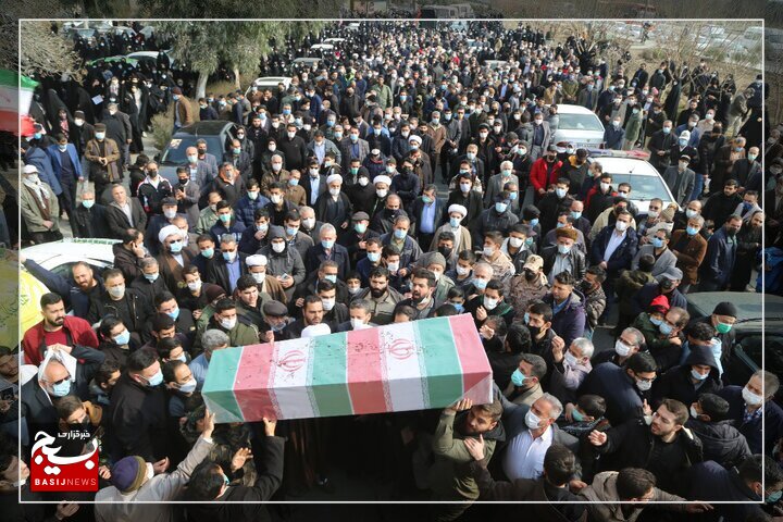 پیکر مطهر 10 شهید گمنام، ایام فاطمیه در اردبیل تشییع میشود پیکر مطهر 10 شهید گمنام، ایام فاطمیه در اردبیل تشییع میشود