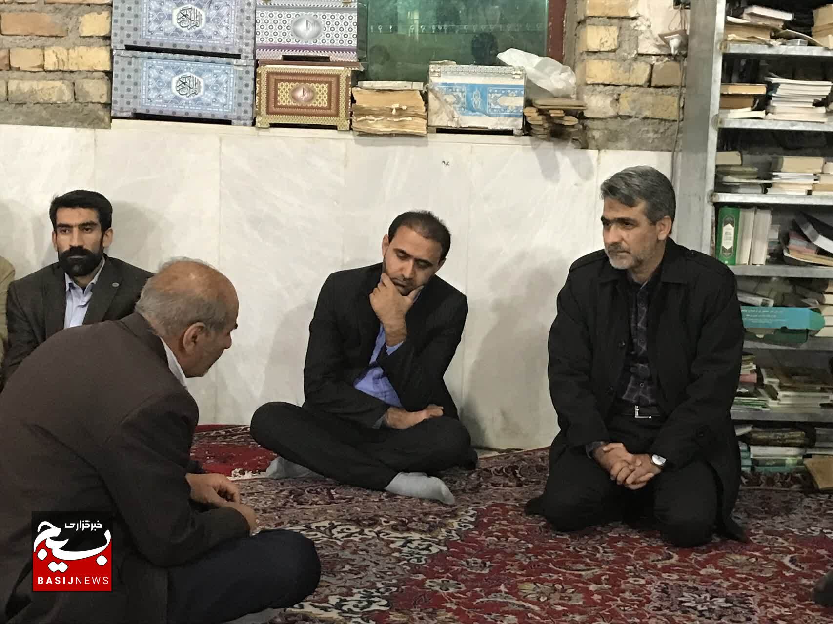 ارایه مشاوره حقوقی و قضایی رایگان در مسجد تل زالی یاسوج