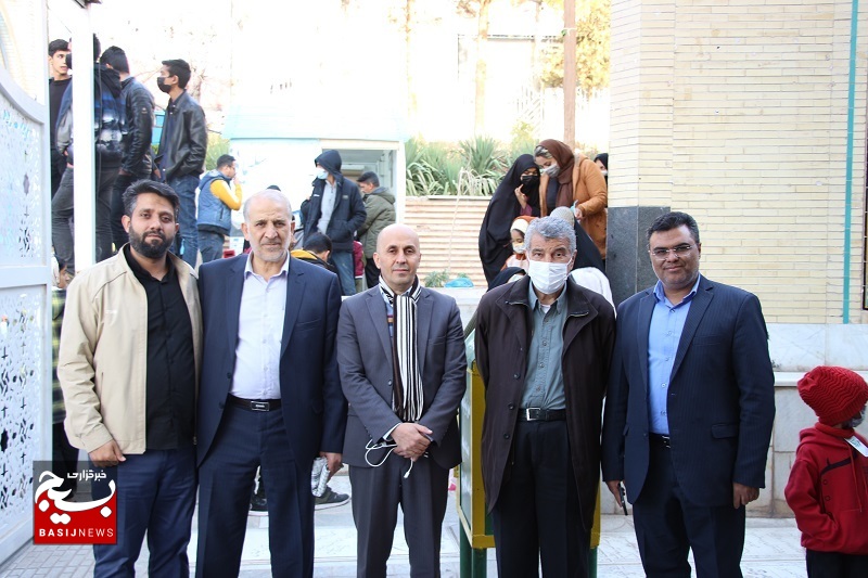 سردار سلیمانی الگویی برای مستضعفان جهان است سردار سلیمانی الگویی برای مستضعفان جهان است