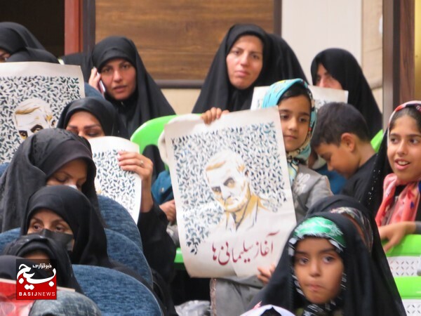 مراسم سالگرد شهید سلیمانی در دلوار برگزار شد مراسم سالگرد شهید سلیمانی در دلوار برگزار شد