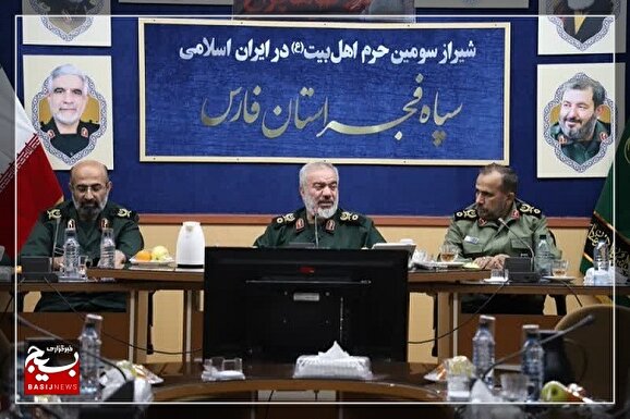 حرکت‌های جهادی کار پیمانکاری نیست بلکه یک اقدام مردمی و جهادی در راستای خدمت رسانی به مردم و محرومیت زدایی است