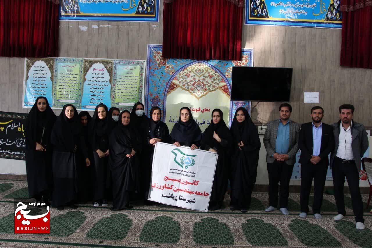 بسیج جامعه کشاورزی سپاه فتح همگام با کشاورز/  از برگزاری دوره های آموزشی تا جهش تولید با تغییر تفکر کشاورزان