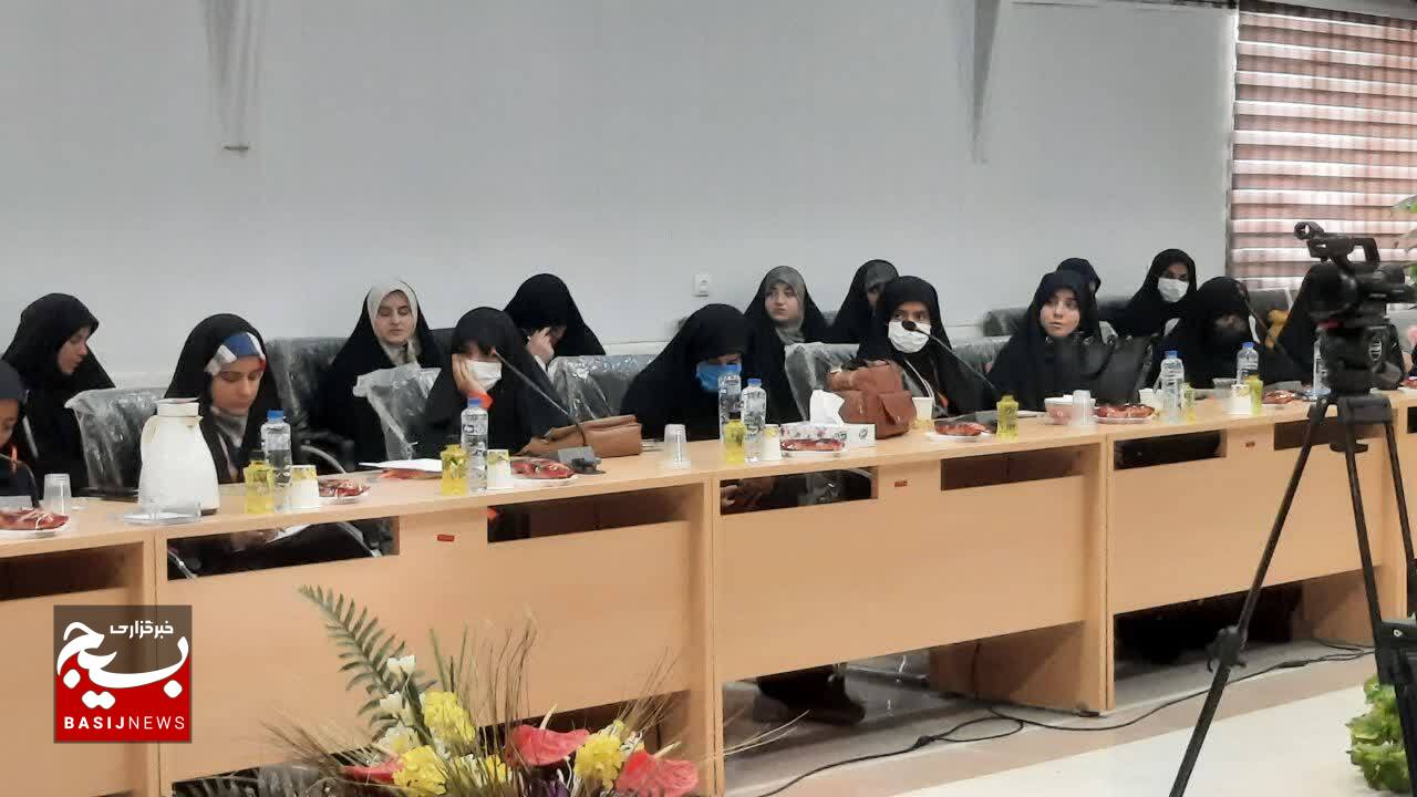 آغاز سومین دوره آموزشی و توانمند سازی مربیان سرود استان کهگیلویه و بویراحمد در یاسوج