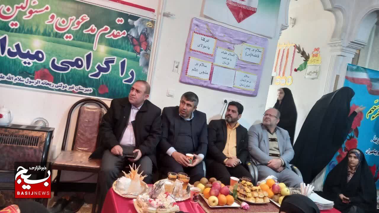 برگزاری جشن ولادت حضرت زهرا سلام الله علیها در مدرسه غیر دولتی ریحانه الرسول( س) یاسوج