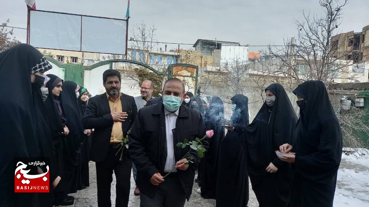 برگزاری جشن ولادت حضرت زهرا سلام الله علیها در مدرسه غیر دولتی ریحانه الرسول( س) یاسوج