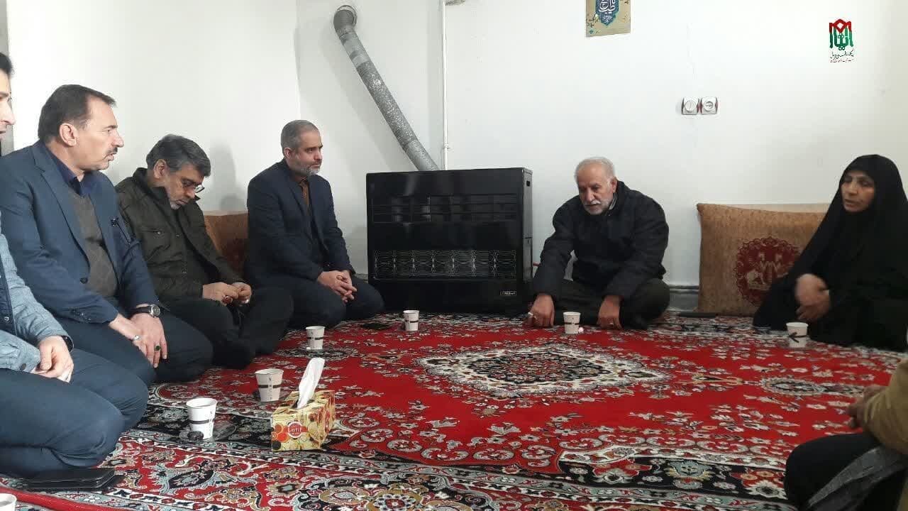 شهدای مدافع امنیت، پرچمدار شهدای دوران دفاع مقدس هستند شهدای مدافع امنیت، پرچمدار شهدای دوران دفاع مقدس هستند