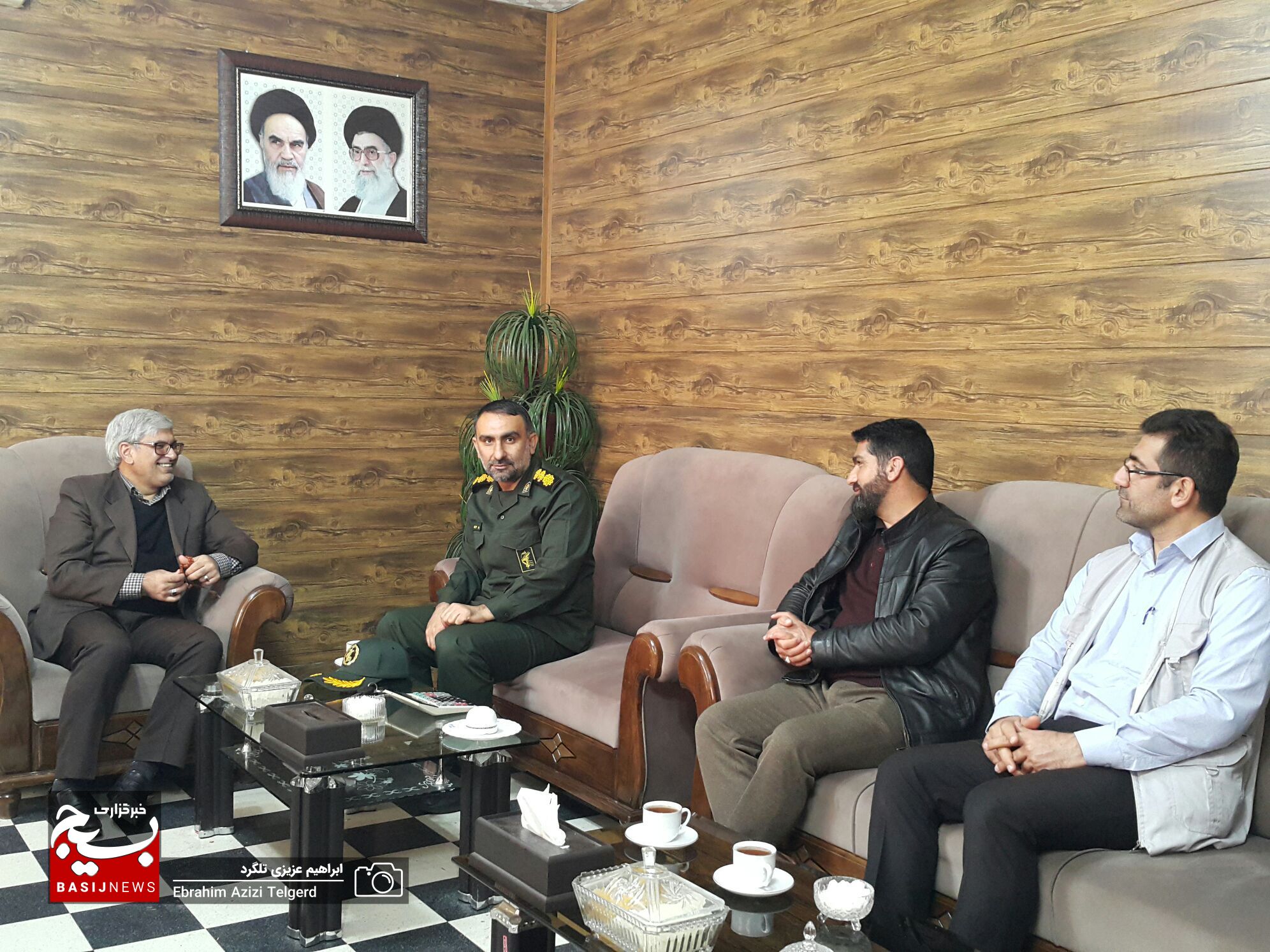 بازدید معاون روابط عمومی سپاه فتح از خبرگزاری های ایرنا، ایسنا و بسیج بازدید معاون روابط عمومی سپاه فتح از خبرگزاری های ایرنا، ایسنا و بسیج