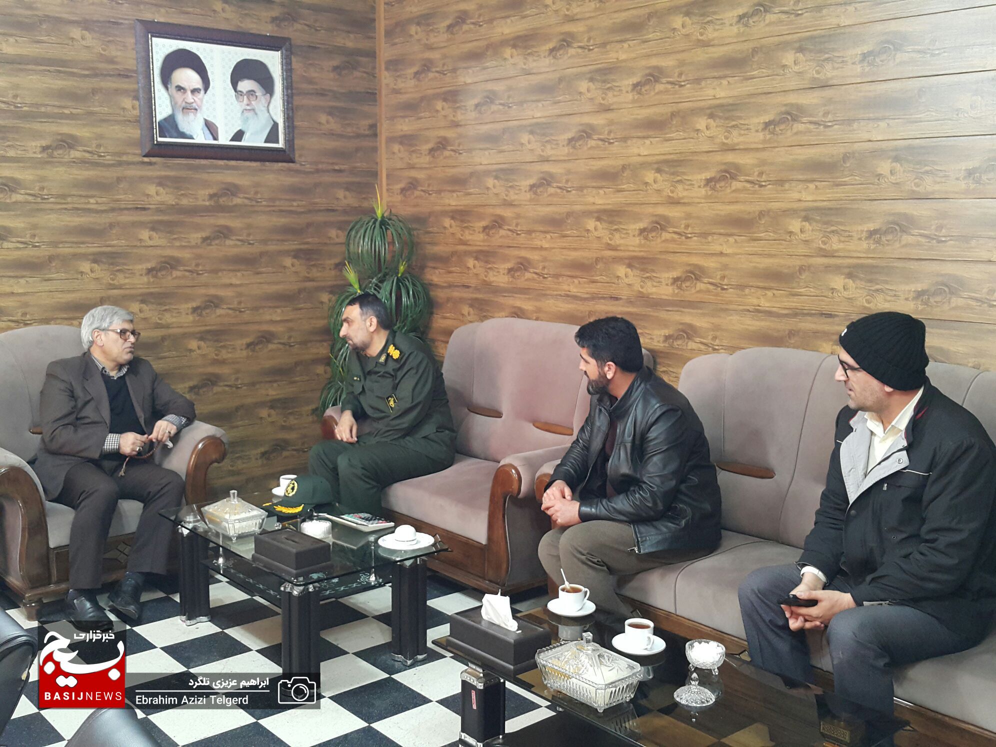 بازدید معاون روابط عمومی سپاه فتح از خبرگزاری های ایرنا، ایسنا و بسیج بازدید معاون روابط عمومی سپاه فتح از خبرگزاری های ایرنا، ایسنا و بسیج