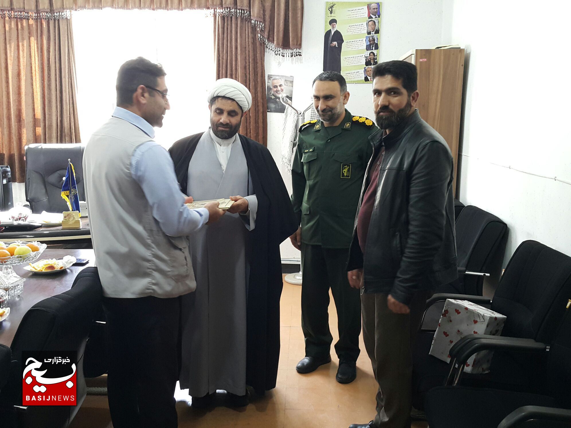 بازدید معاون روابط عمومی سپاه فتح از خبرگزاری های ایرنا، ایسنا و بسیج بازدید معاون روابط عمومی سپاه فتح از خبرگزاری های ایرنا، ایسنا و بسیج