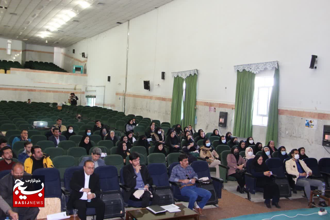 سپاه و بسیج پای کار کمک به خودکفایی در تولید محصولات کشاورزی راهبردی