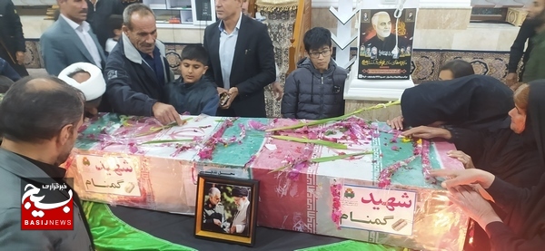 تشییع شهید گمنام در روستای محمد عامری