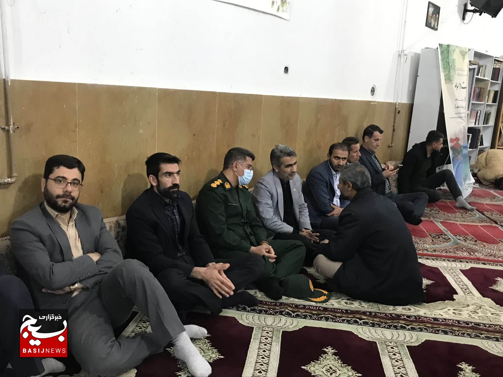 ارایه خدمات مشاوره ای حقوقی و قضایی رایگان این بار در مسجد امام حسین (ع) شهر یاسوج ارایه خدمات مشاوره ای حقوقی و قضایی رایگان این بار در مسجد امام حسین (ع) شهر یاسوج