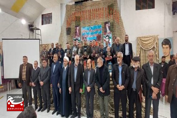 گردهمایی رزمندگان گردان ابوذر لشکر المهدی(عج) در جهرم برگزار شد