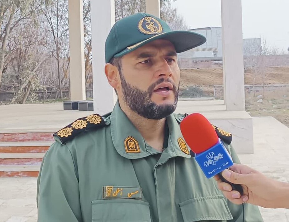 فعالیت بیش از ۱۰۰ گروه جهادی در شهرستان به مناسبت دهه فجر فعالیت بیش از ۱۰۰ گروه جهادی در شهرستان به مناسبت دهه فجر