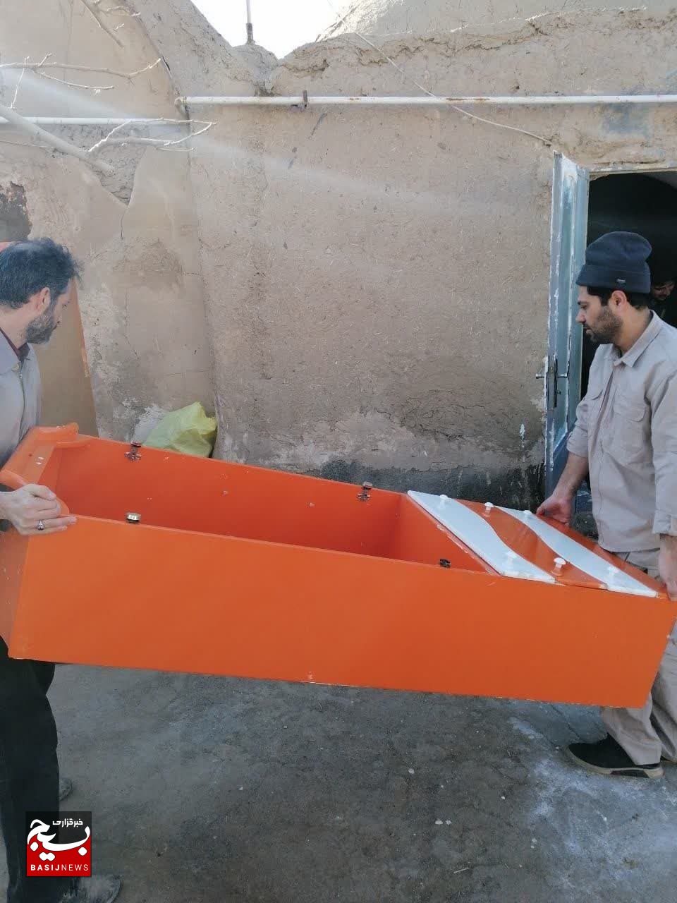 گروه جهادی امام رضا(ع) در خدمت اهالی محروم روستاهای استان قم