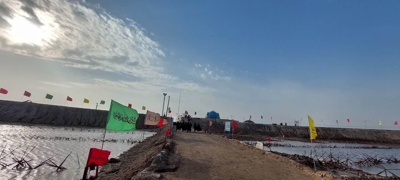 بازدید دانش آموزان دختر کهگیلویه و بویراحمد از مناطق عملیاتی جنوب