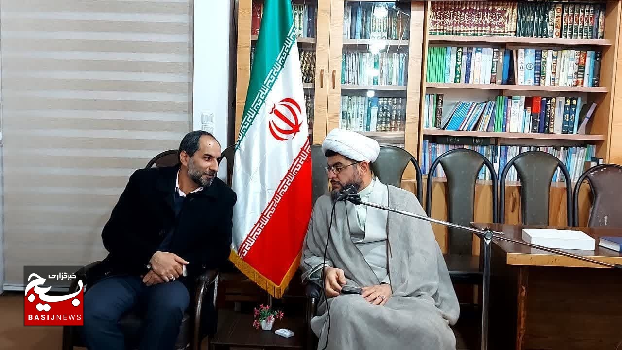 دیدار مسئولین تنکابن با امام جمعه بخش نشتا