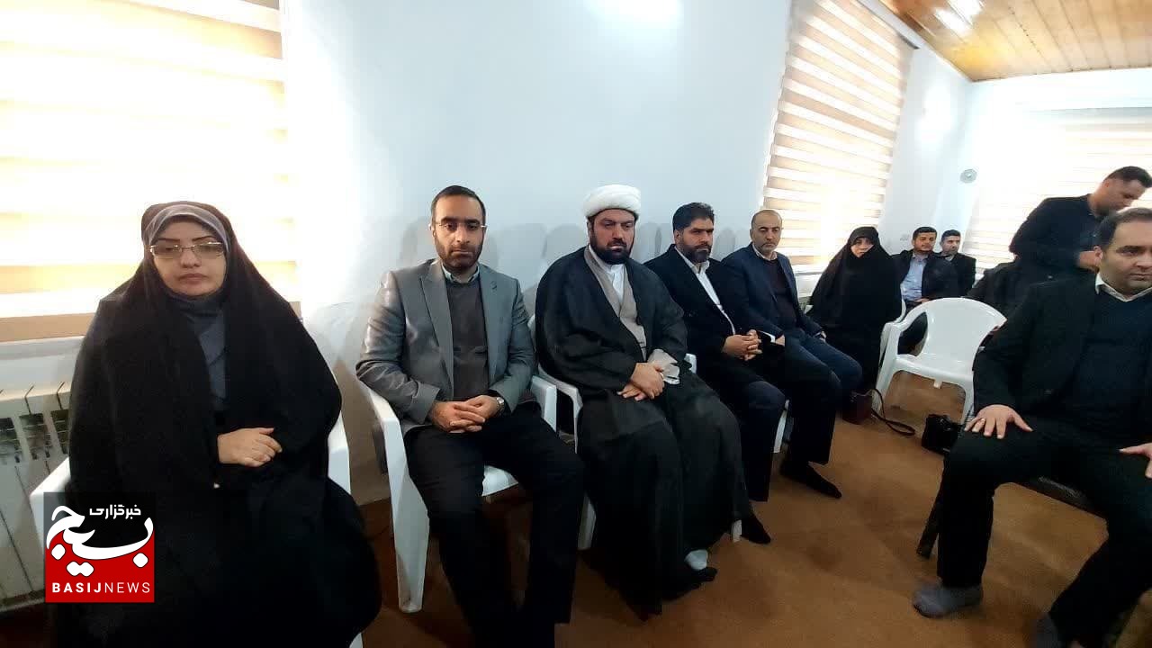 دیدار مسئولین تنکابن با امام جمعه بخش نشتا