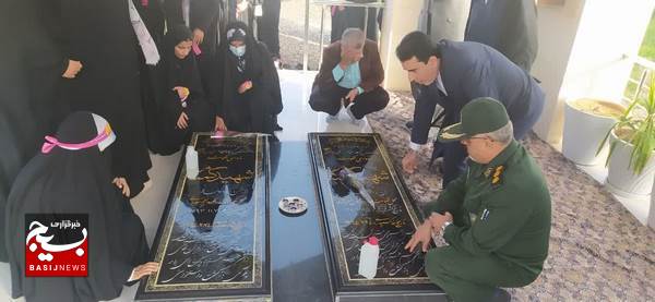 اعزام دانش آموزان مدارس دخترانه دلوار به اردوی راهیان نور