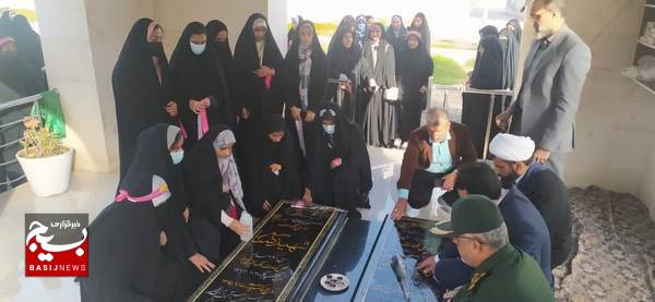 اعزام دانش آموزان مدارس دخترانه دلوار به اردوی راهیان نور