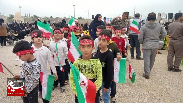 مراسم چهلمین روز خاکسپاری شهید گمنام در بندر عامری مراسم چهلمین روز خاکسپاری شهید گمنام در بندر عامری