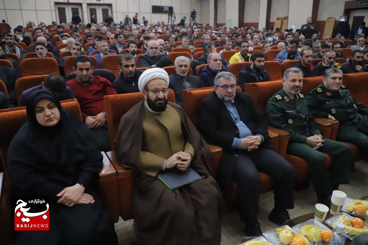 به دنبال ایجاد ۲۰۰۰ واحد دامداری صنعتی در روستاهای مازندران هستیم به دنبال ایجاد ۲۰۰۰ واحد دامداری صنعتی در روستاهای مازندران هستیم