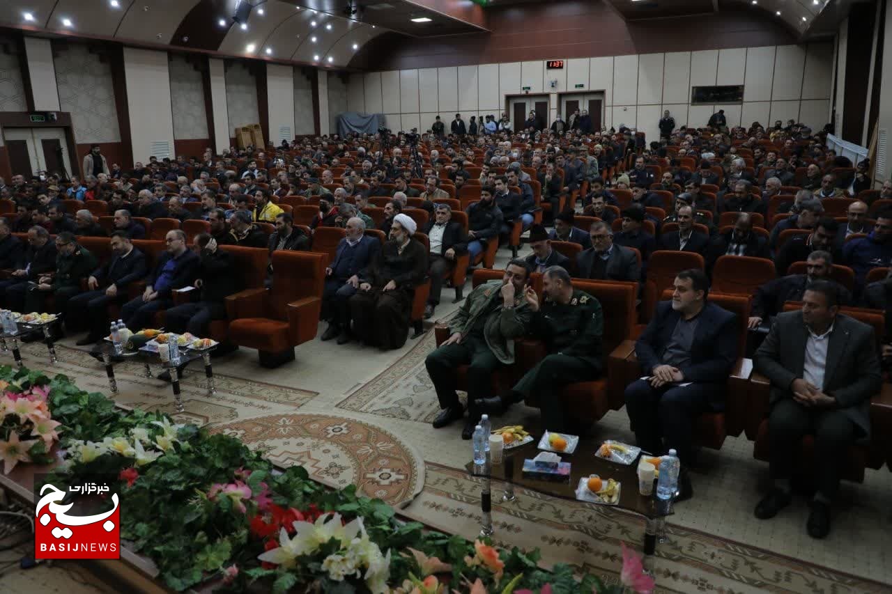 به دنبال ایجاد ۲۰۰۰ واحد دامداری صنعتی در روستاهای مازندران هستیم به دنبال ایجاد ۲۰۰۰ واحد دامداری صنعتی در روستاهای مازندران هستیم