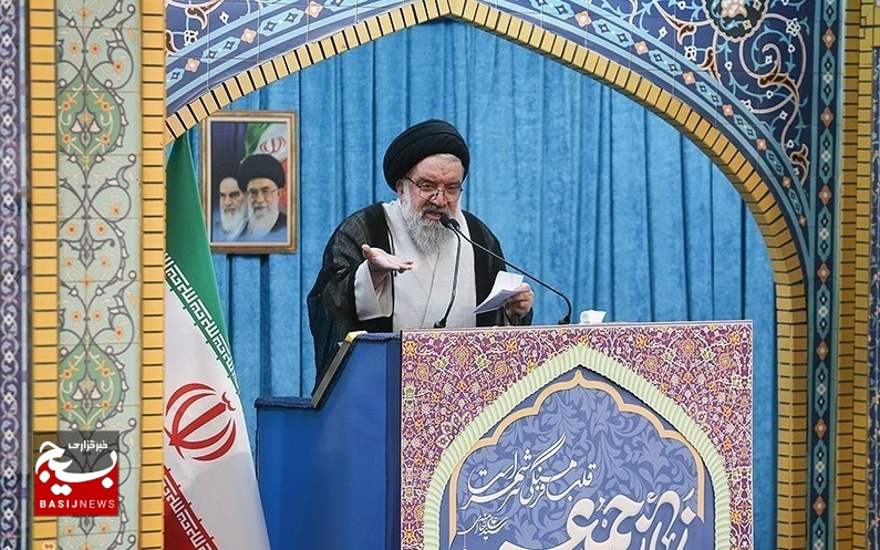 راهپیمایی ۲۲ بهمن نشانه پیروزی مردم بر تمامی توطئه‌ها است
