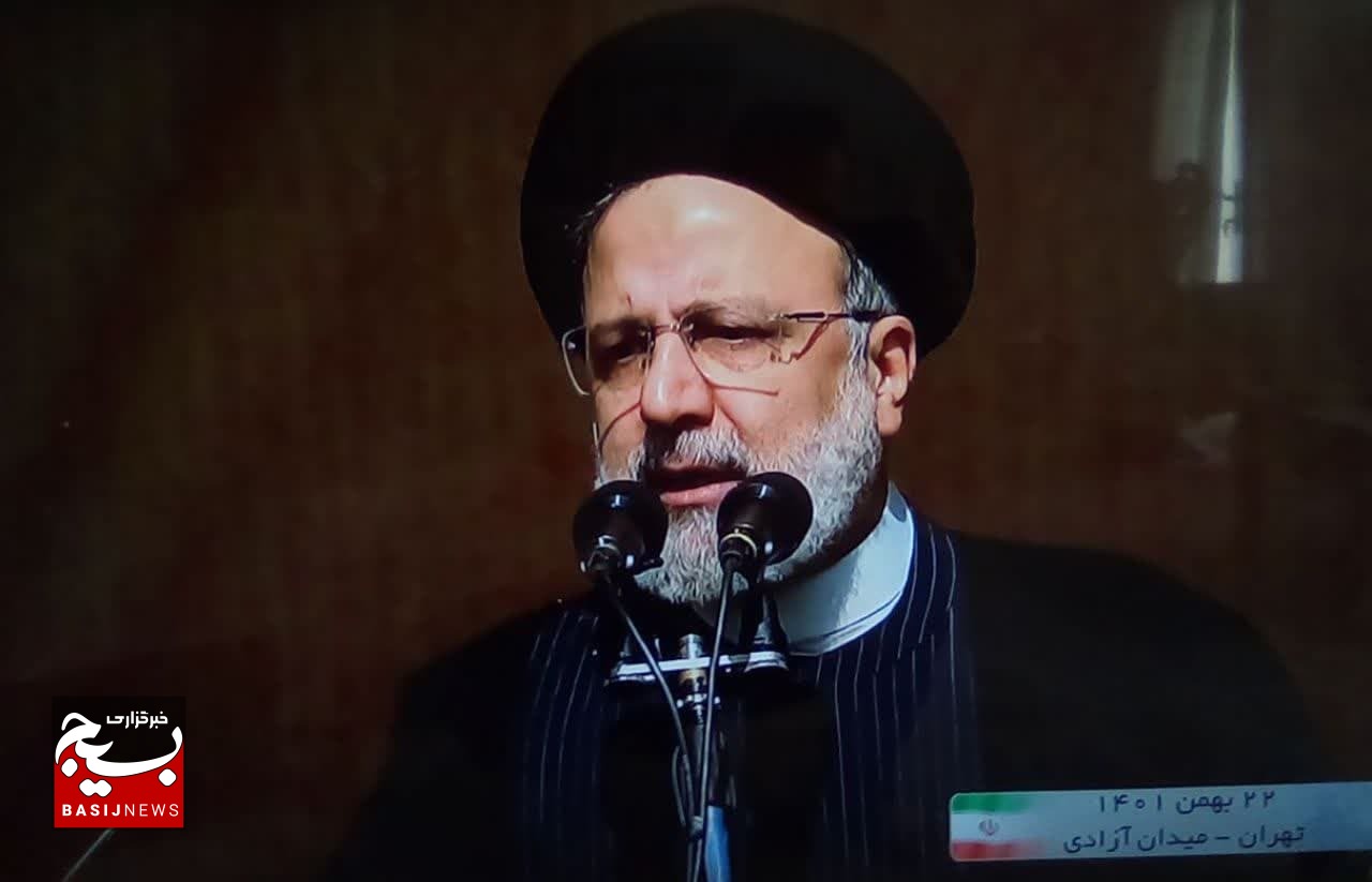 ۲۲ بهمن روز آغاز استقلال، آزادی و جمهوری اسلامی است ۲۲ بهمن روز آغاز استقلال، آزادی و جمهوری اسلامی است